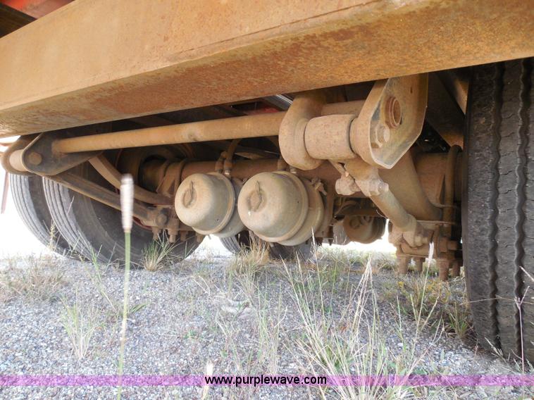 image for item E7960 1996 Landoll 345-31 tilt deck equipment trailer