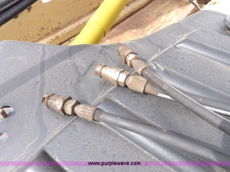 image for item H9100 2005 Land Pride RCB6015 rotary mower