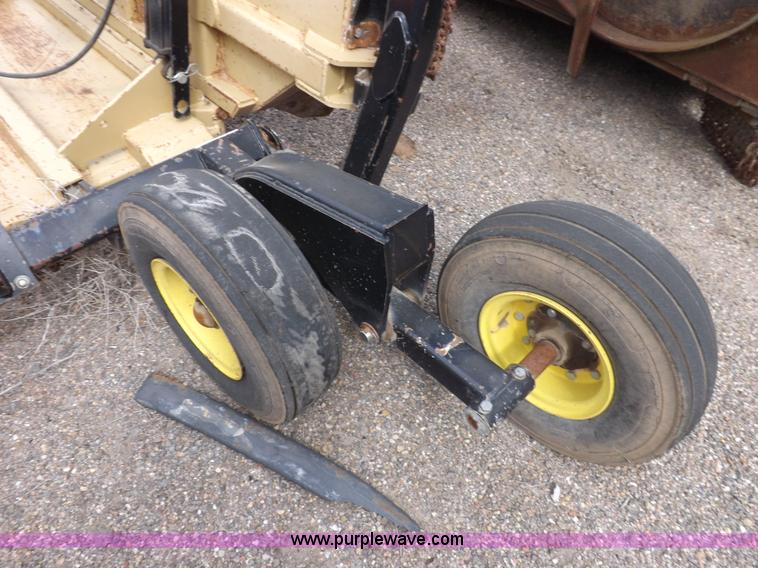 image for item H9101 2005 Land Pride RCB6015 rotary mower