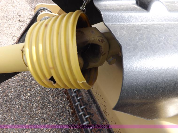 image for item H9102 2005 Land Pride RCB6015 rotary mower