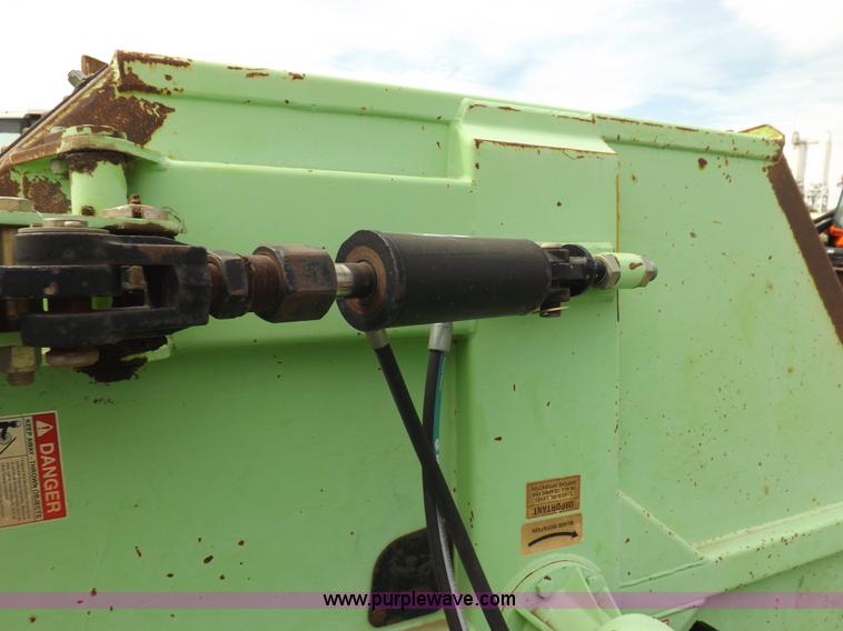 image for item H9103 2006 Schulte XH1500 rotary mower