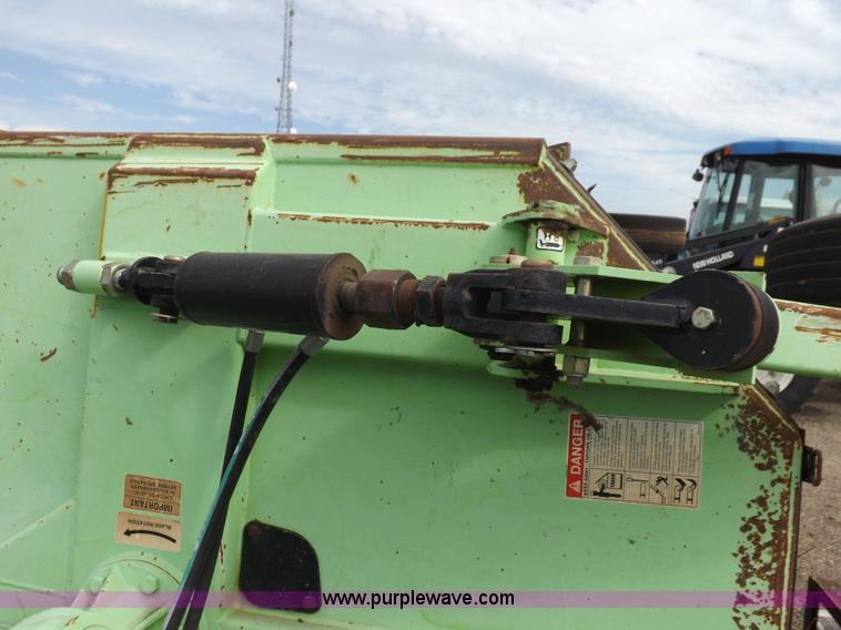 image for item H9103 2006 Schulte XH1500 rotary mower