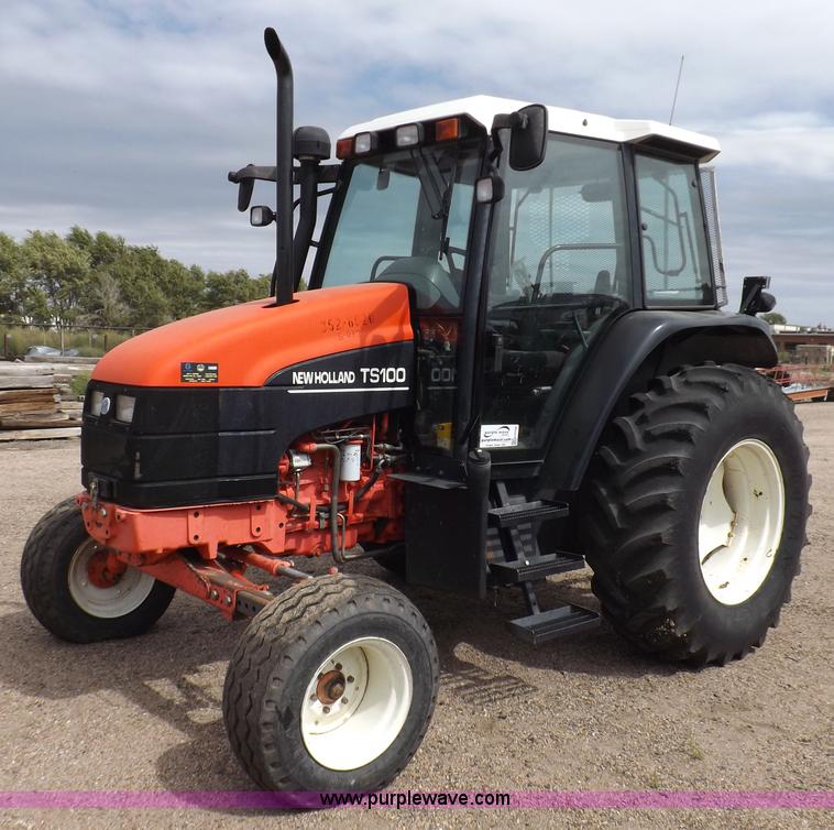 image for item H9104 2000 New Holland TS100 tractor