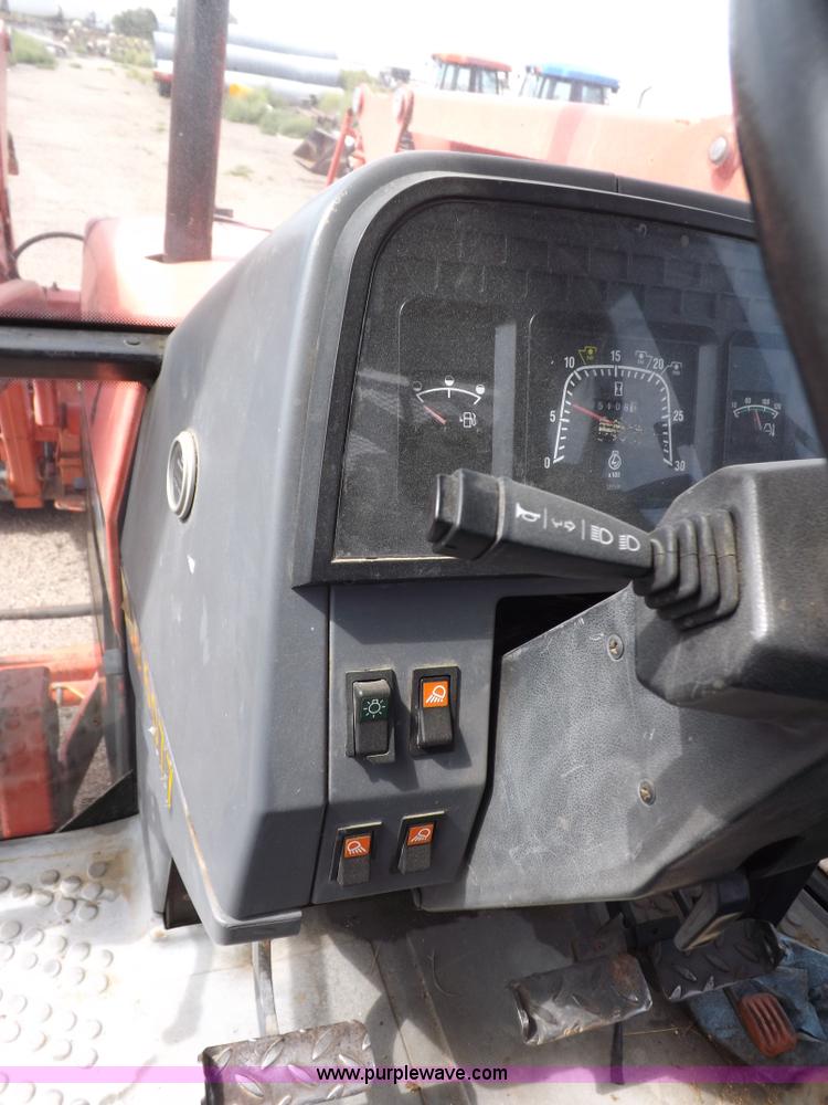 image for item H9105 1997 New Holland 7740SL MFWD tractor