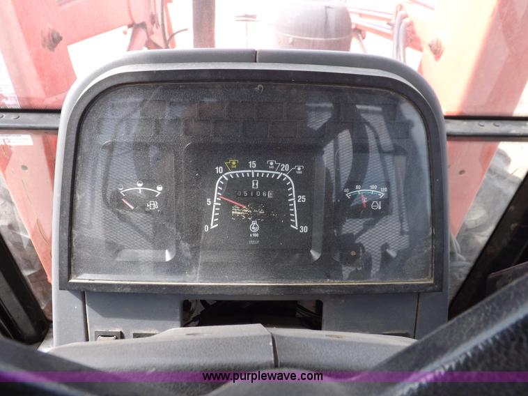 image for item H9105 1997 New Holland 7740SL MFWD tractor