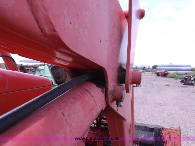 image for item H9105 1997 New Holland 7740SL MFWD tractor