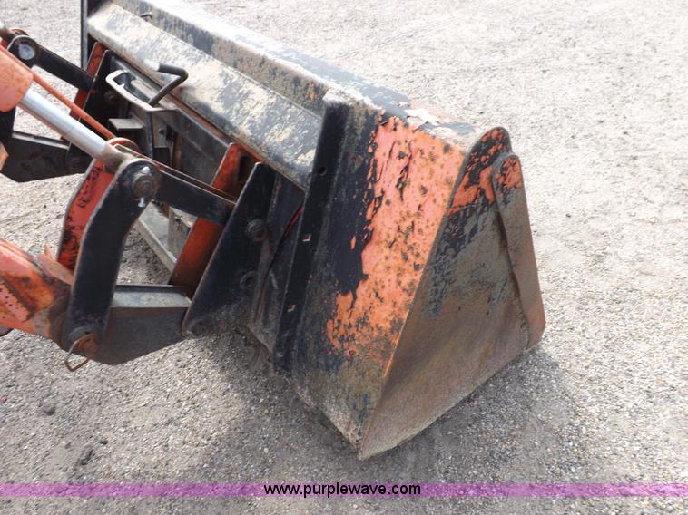 image for item H9105 1997 New Holland 7740SL MFWD tractor