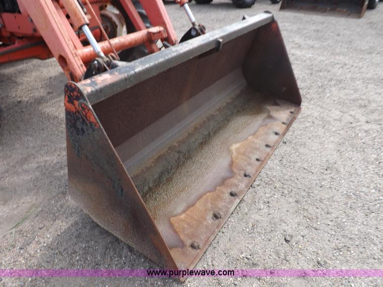 image for item H9105 1997 New Holland 7740SL MFWD tractor