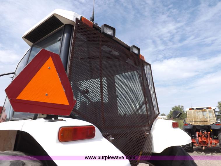 image for item H9105 1997 New Holland 7740SL MFWD tractor