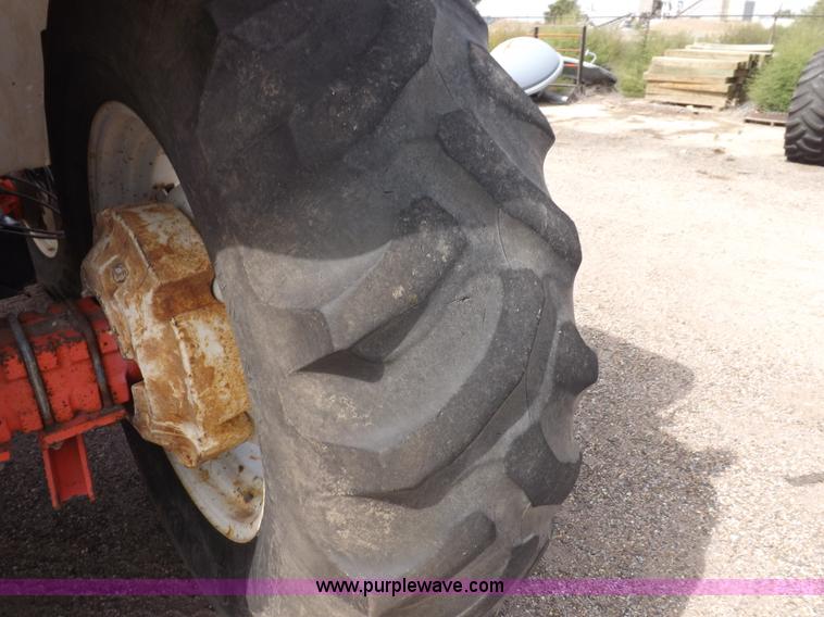 image for item H9105 1997 New Holland 7740SL MFWD tractor