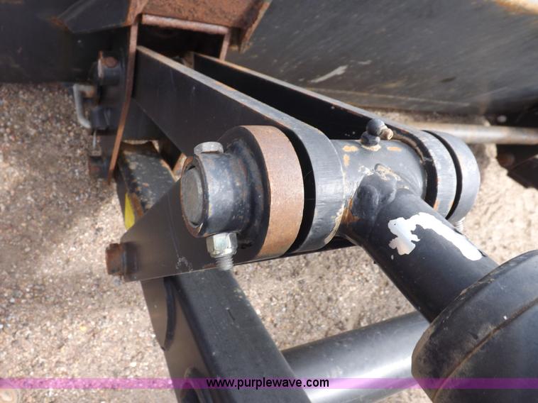 image for item H9106 1999 New Holland TV140 bi-directional MFWD tractor