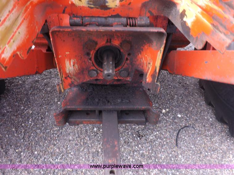 image for item H9108 1997 New Holland 6640SL tractor