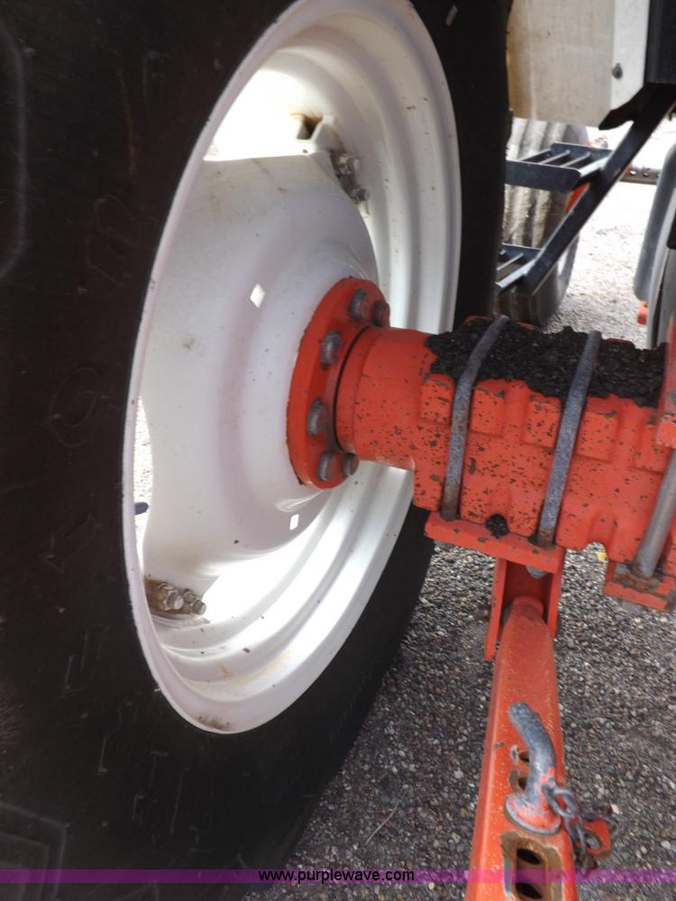 image for item H9108 1997 New Holland 6640SL tractor