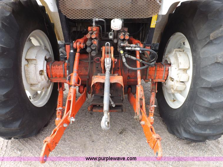 image for item H9109 1998 New Holland 7740SL MFWD tractor