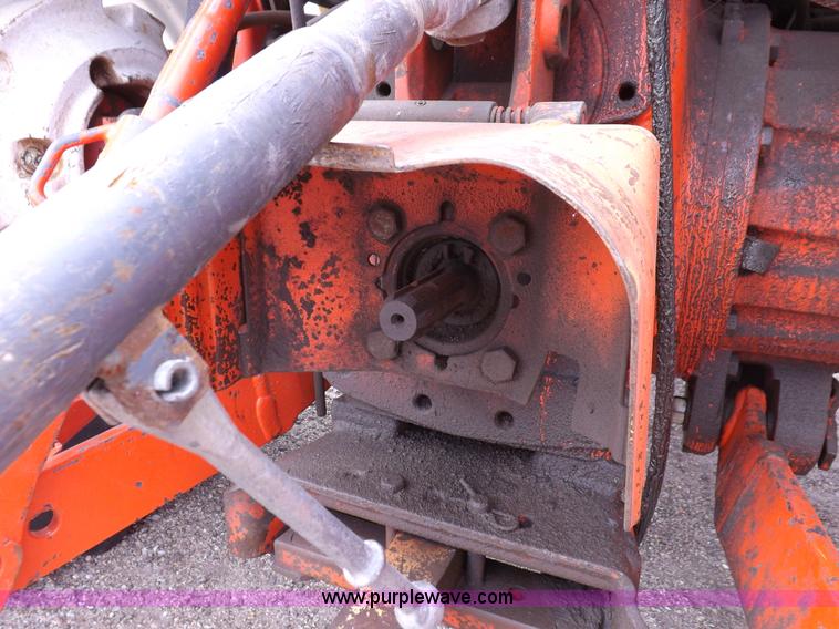 image for item H9109 1998 New Holland 7740SL MFWD tractor