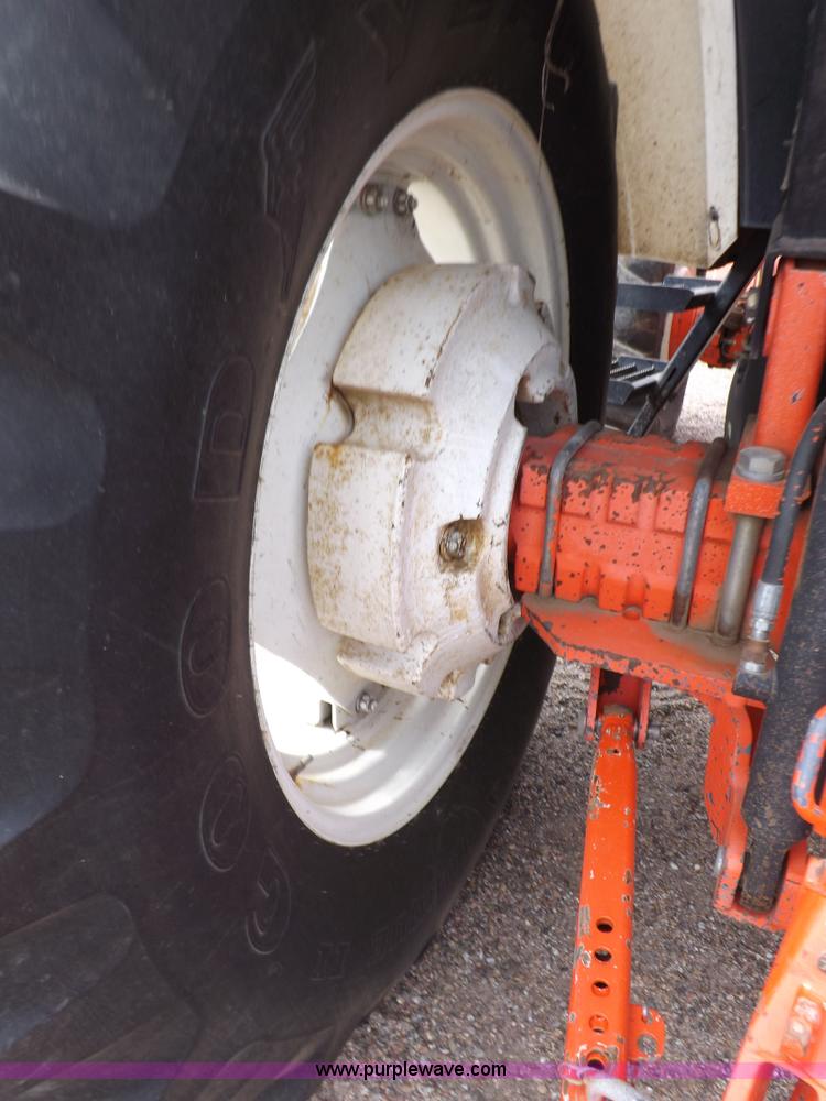 image for item H9109 1998 New Holland 7740SL MFWD tractor