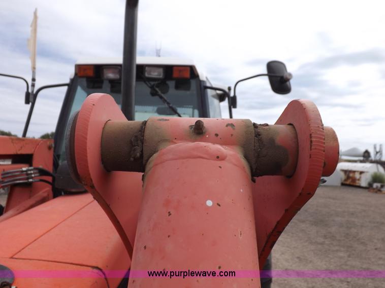 image for item H9109 1998 New Holland 7740SL MFWD tractor