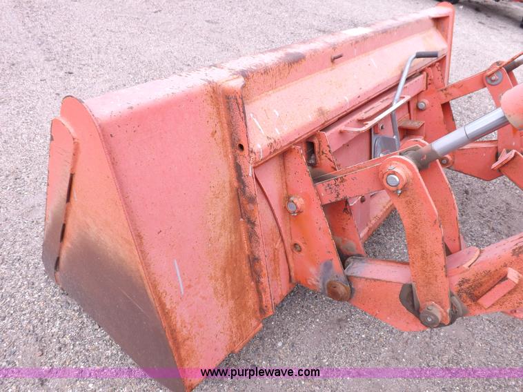 image for item H9109 1998 New Holland 7740SL MFWD tractor