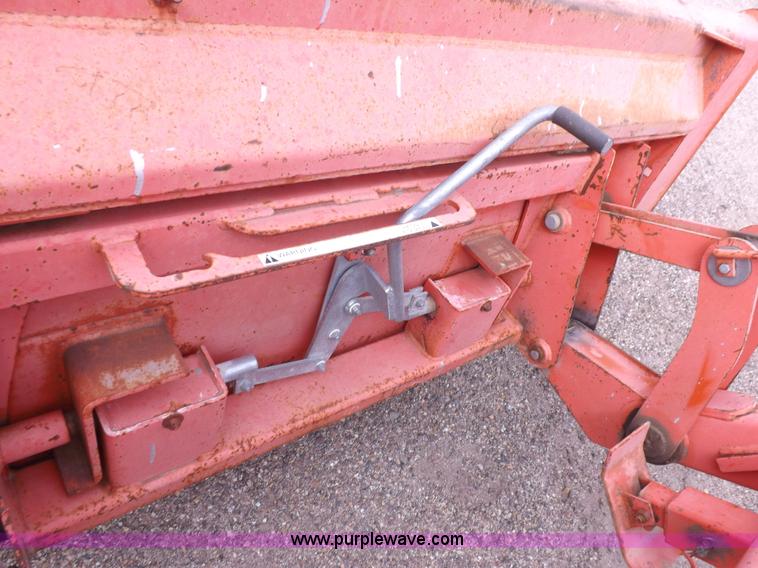 image for item H9109 1998 New Holland 7740SL MFWD tractor