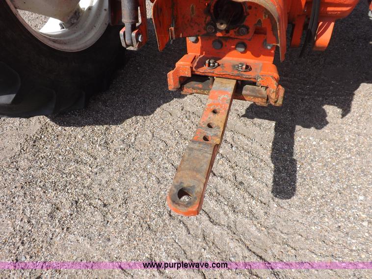 image for item H9111 1999 New Holland TS100 tractor