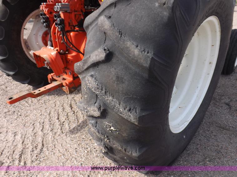 image for item H9111 1999 New Holland TS100 tractor