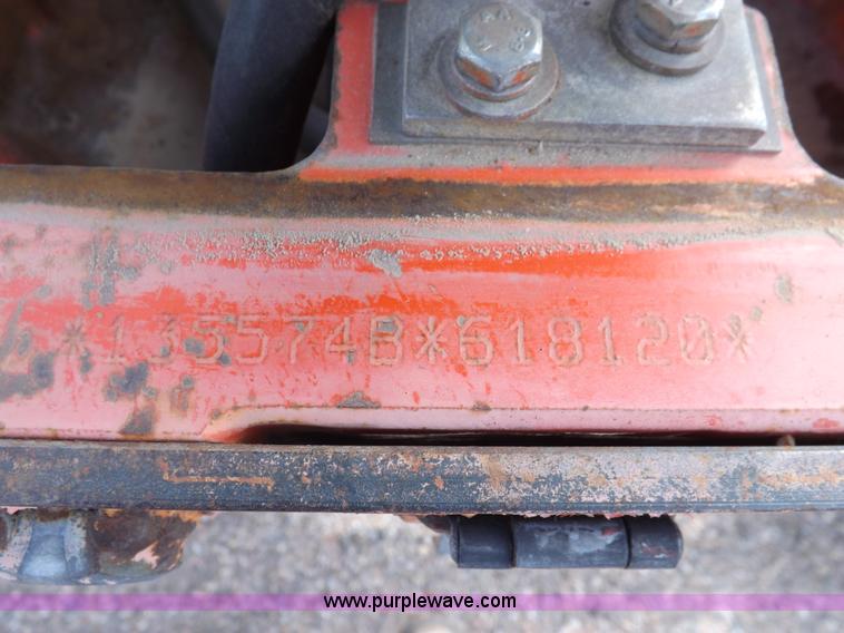 image for item H9111 1999 New Holland TS100 tractor