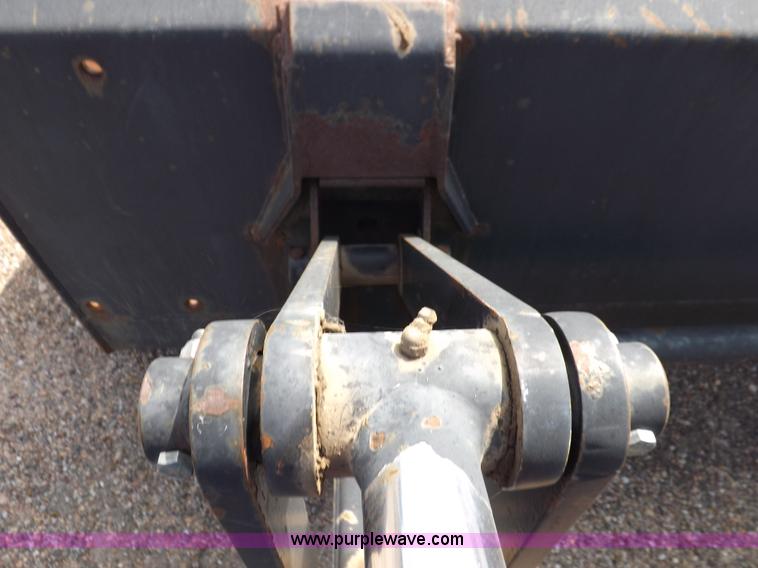 image for item H9112 1999 New Holland TV140 bi-directional MFWD tractor