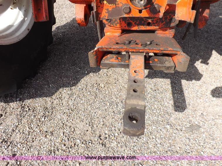 image for item H9113 1997 New Holland 6640SL tractor