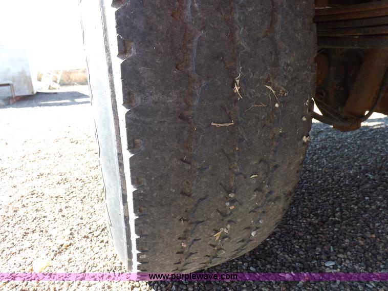 image for item H9117 2006 Ford F250 Super Duty XL pickup truck