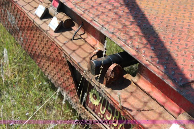 image for item I5807 1999 Evaco hydraulic tilt deck trailer