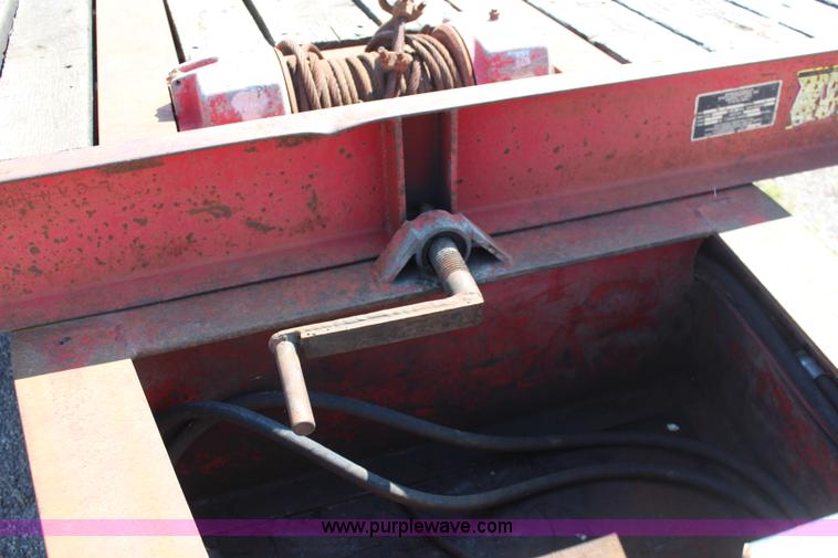 image for item I5807 1999 Evaco hydraulic tilt deck trailer