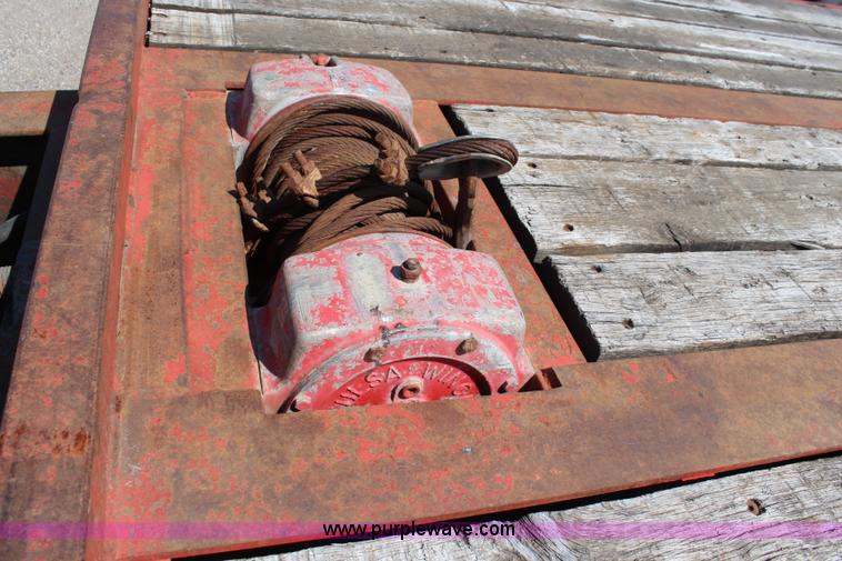 image for item I5807 1999 Evaco hydraulic tilt deck trailer