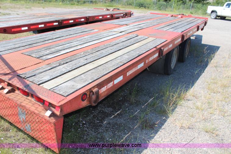 image for item I5808 1999 Evaco hydraulic tilt deck trailer