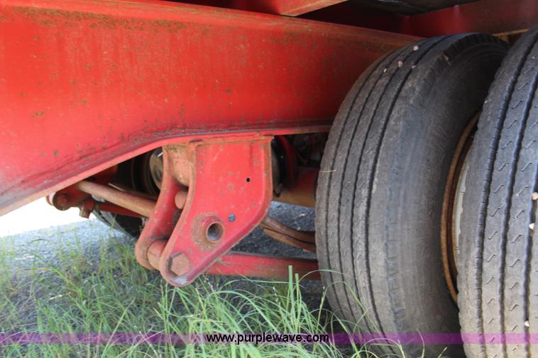 image for item I5808 1999 Evaco hydraulic tilt deck trailer