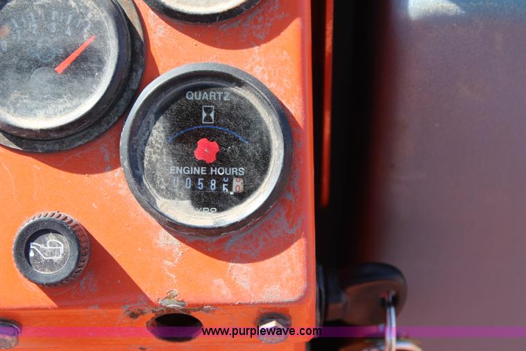 image for item I5810 2002 Hamm GRW6 pneumatic roller