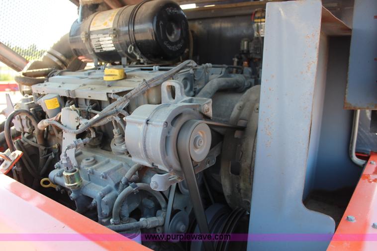 image for item I5810 2002 Hamm GRW6 pneumatic roller