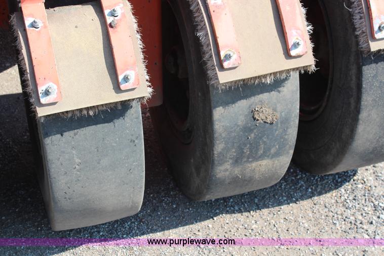 image for item I5810 2002 Hamm GRW6 pneumatic roller