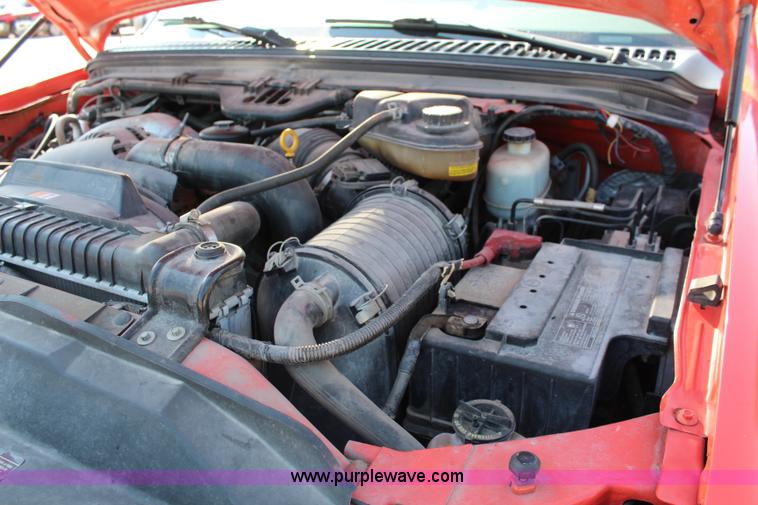 image for item I5818 2006 Ford F250 Super Duty XL pickup truck