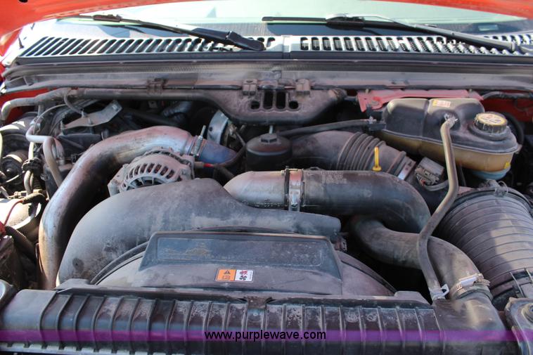 image for item I5818 2006 Ford F250 Super Duty XL pickup truck