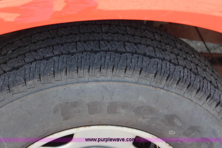 image for item I5818 2006 Ford F250 Super Duty XL pickup truck