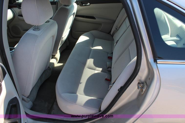 image for item I5836 2007 Chevrolet Impala LS