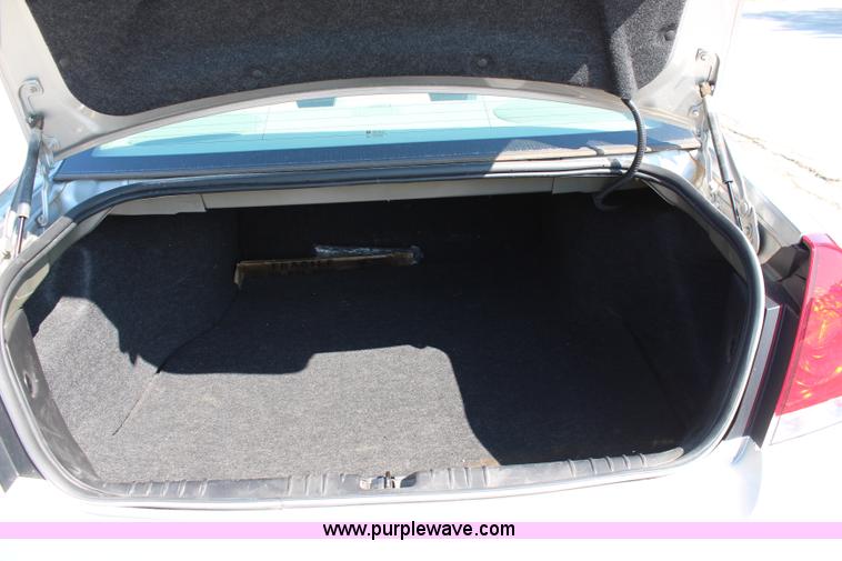 image for item I5836 2007 Chevrolet Impala LS