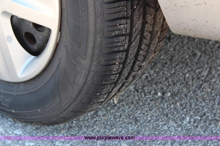 image for item I5836 2007 Chevrolet Impala LS