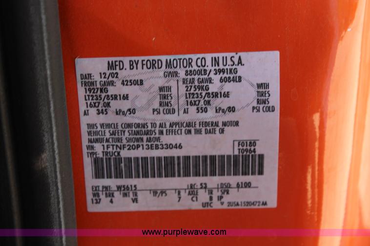 image for item I5838 2003 Ford F250 Super Duty XL pickup truck