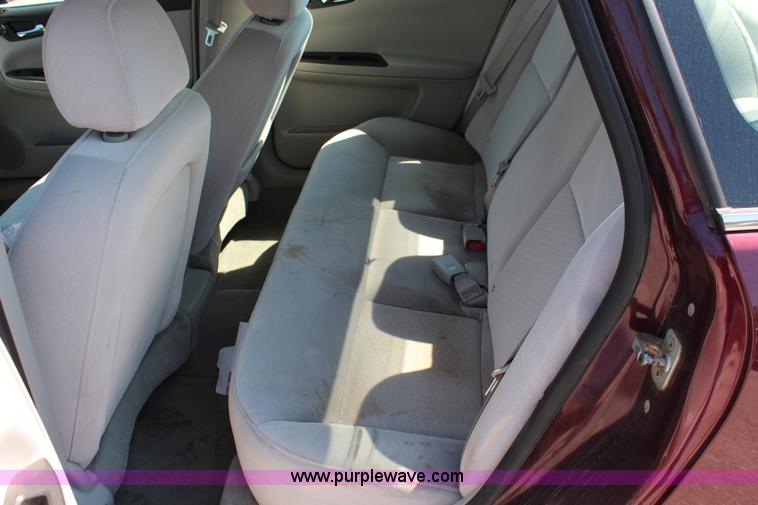 image for item J2034 2007 Chevrolet Impala LS