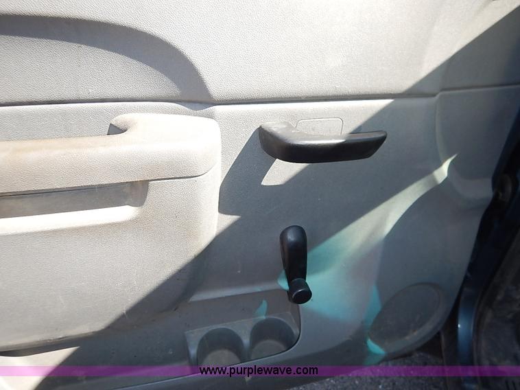 image for item J3005 2011 Chevrolet Silverado 1500 pickup truck