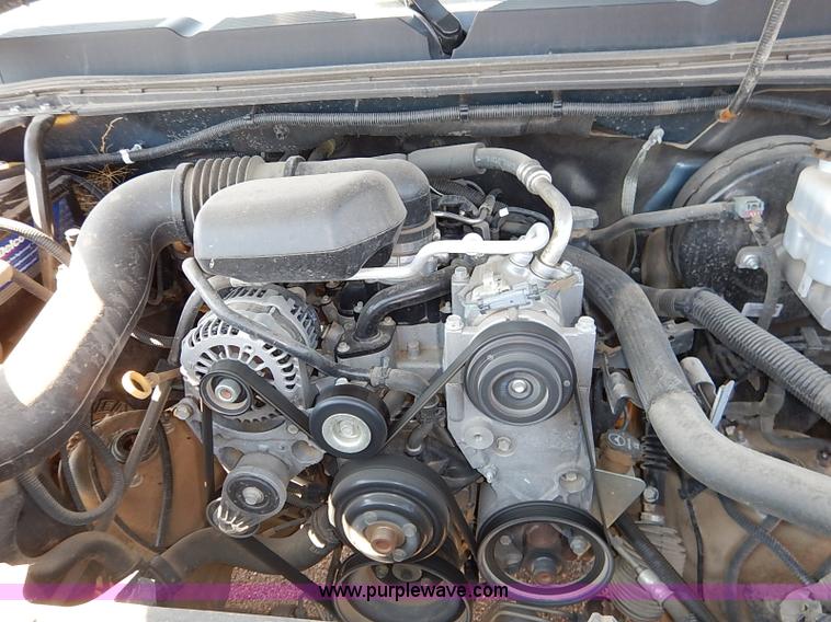 image for item J3005 2011 Chevrolet Silverado 1500 pickup truck