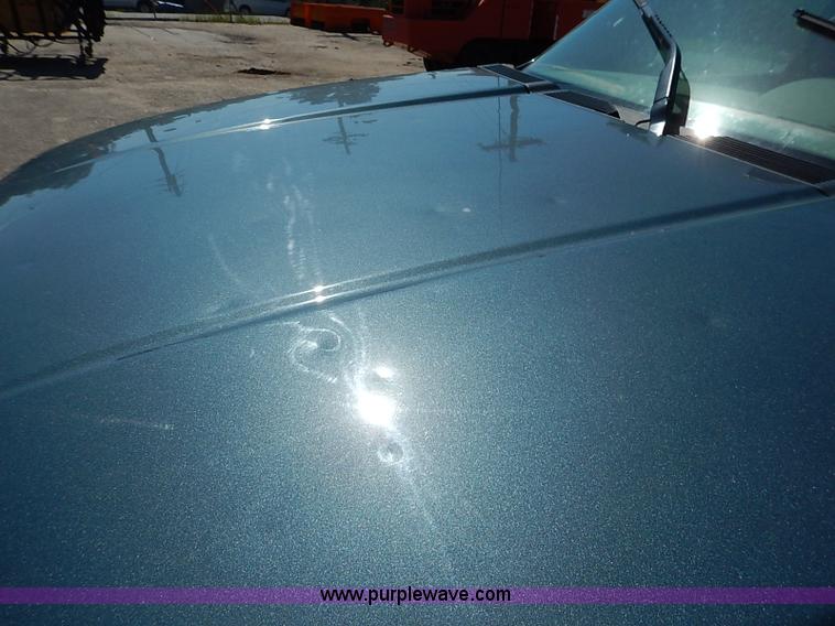 image for item J3005 2011 Chevrolet Silverado 1500 pickup truck