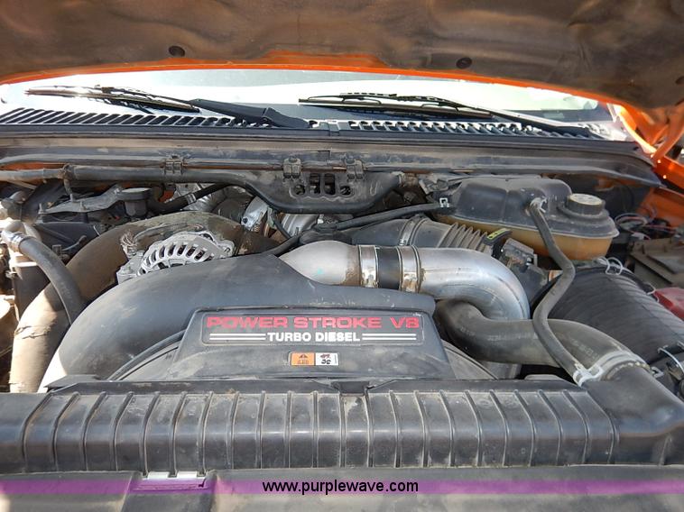 image for item J3006 2003 Ford F250 Super Duty XL pickup truck