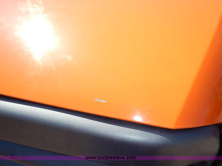 image for item J3006 2003 Ford F250 Super Duty XL pickup truck